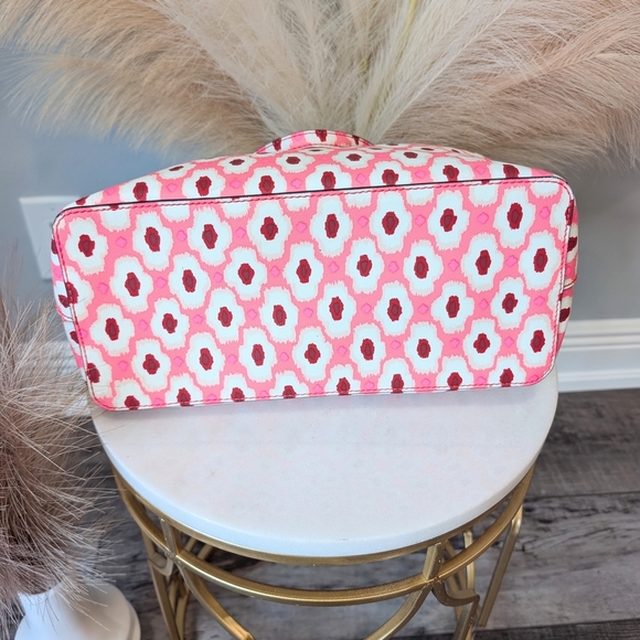 Kate Spade Pink and White Purse - Picture 7 of 15